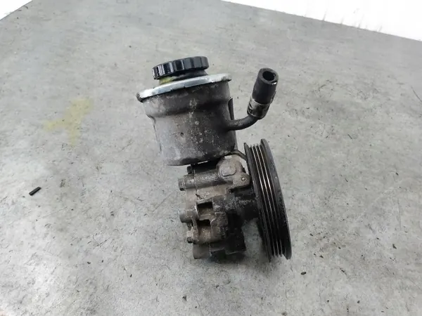 Stuurbekrachtigingspomp OEM POMPA WSPOMAGANIA TOYOTA YARIS I 1.0 16V image 3