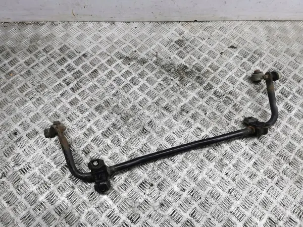 Toyota RAV4 Taka-akselin stabilointitanko OEM AMD112269 image 2