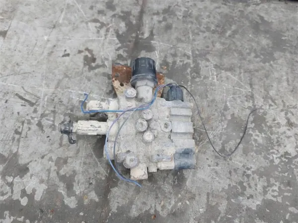 Válvula de ar OEM 4729000610 para DAF Scania ECAS image 2