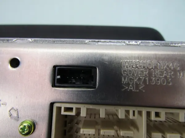 Hyundai Bayon OEM 96560Q0DF04X navigationsskärmsenhet image 9