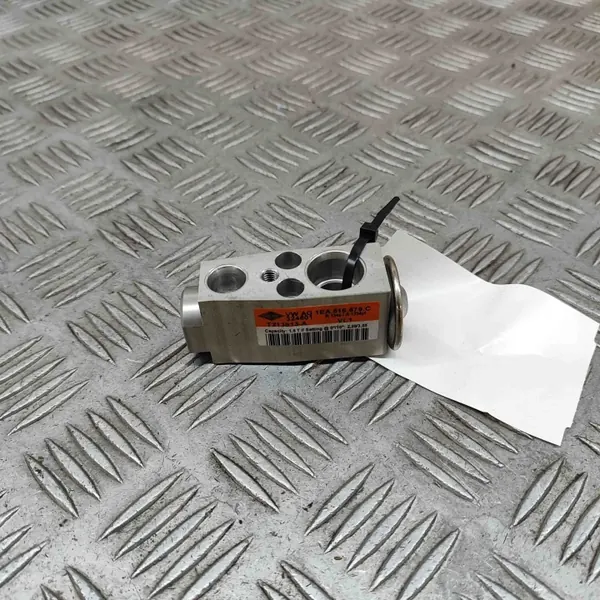 Soupape d'expansion A/C OEM 1EA816103D pour Audi Q4 e-tron image 2
