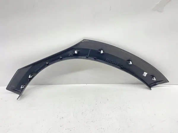 Rivestimento parafango posteriore destro Peugeot 2008 2012-2019 OEM image 5