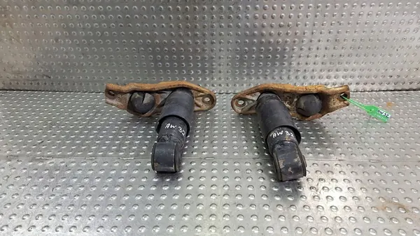 Ammortizzatori Posteriori VW Transporter T4 1.9D OEM 701413031C image 6