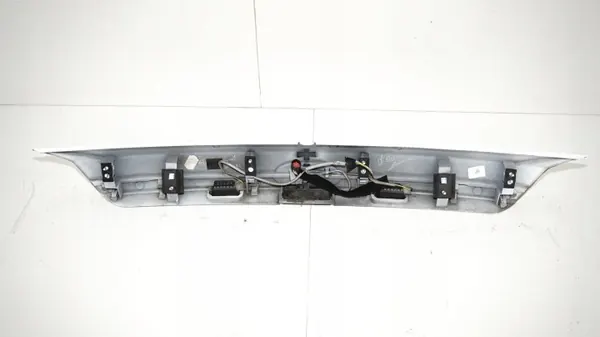 OEM 360175467 Garniture Poignée Hayon Ford Fiesta MK7 image 3