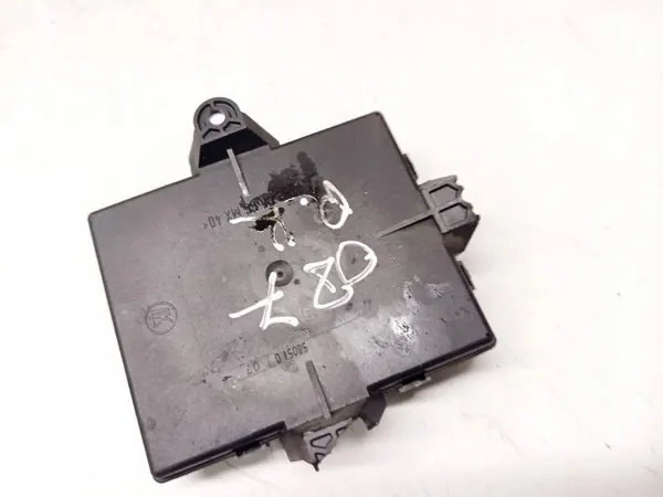 Módulo control puerta Mercedes Clase A OEM a1698208326 image 3