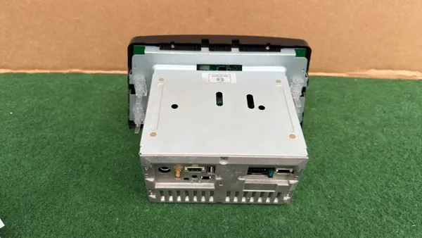 Radio Navigation DVD GPS Mazda 6 2008-12 OEM 10R0309143 image 4
