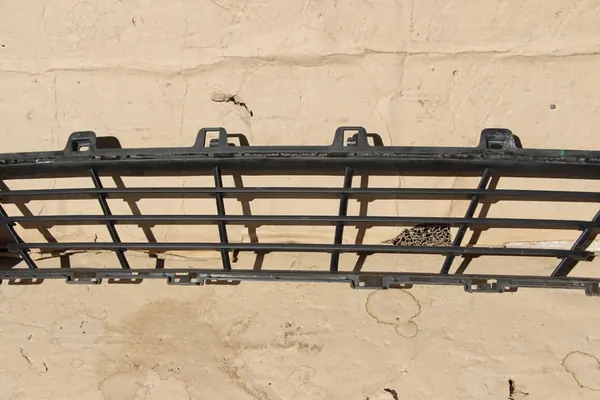 Griglia centrale anteriore BMW 3 G20 G21 2018-2022 OEM image 4