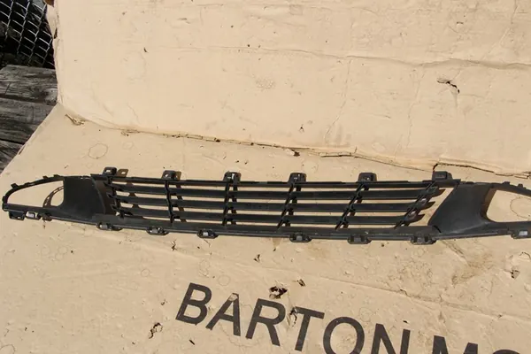 Griglia centrale anteriore BMW 3 G20 G21 2018-2022 OEM image 7