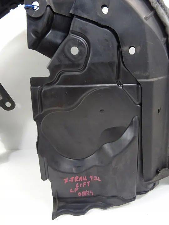 Nissan X-Trail T32 Front Left Wheel Arch OEM image 5