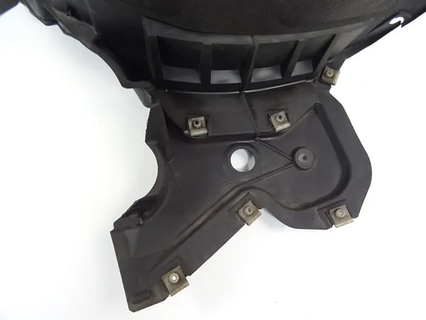 Nissan X-Trail T32 Front Left Wheel Arch OEM image 7