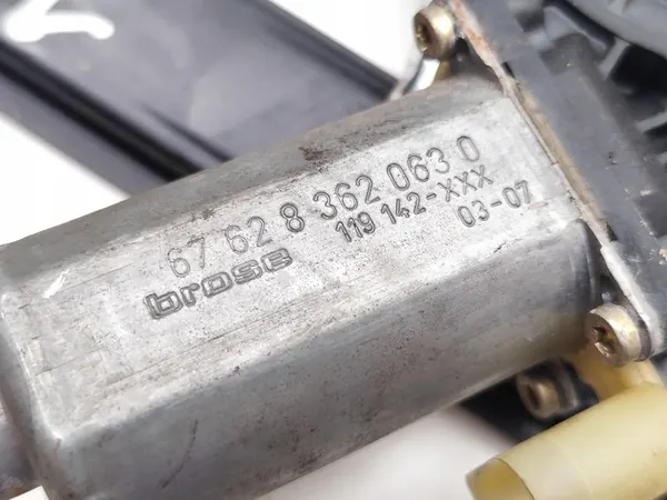 Ford Transit Sähkölasiostin Takana Vasen 2005 OEM image 7