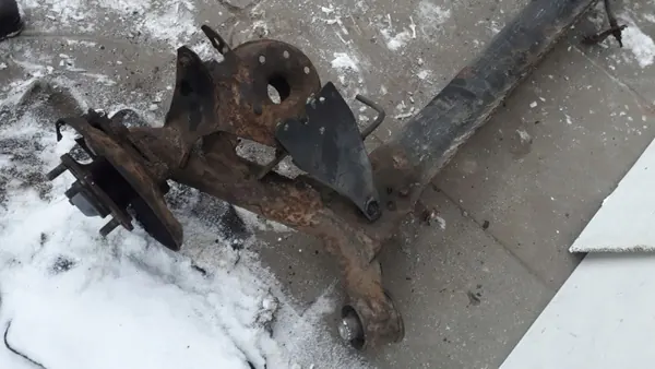 Viga trasera Honda Civic VIII OEM tylna belka image 6