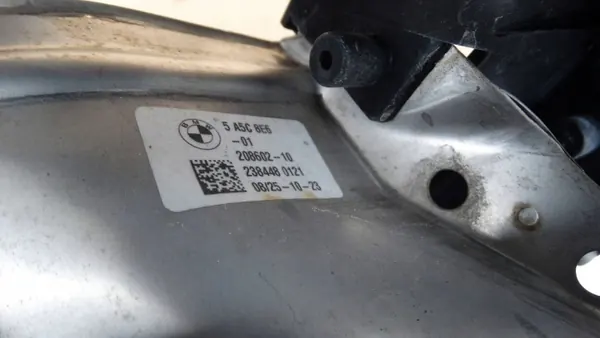 Buse d'échappement droite OEM 8074190 BMW X5 G05 M-Package image 7