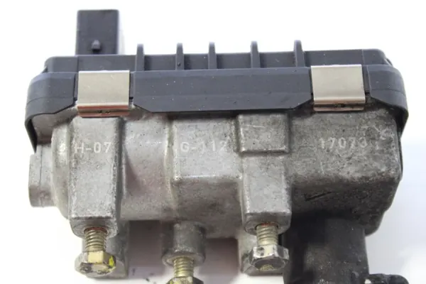 Audi A8 D3 Turboaktuator OEM fd89sE34509 image 4