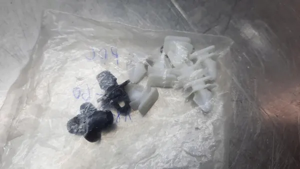 Parkeringssensor Volvo XC60 II 18-20R OE 31471049 image 6