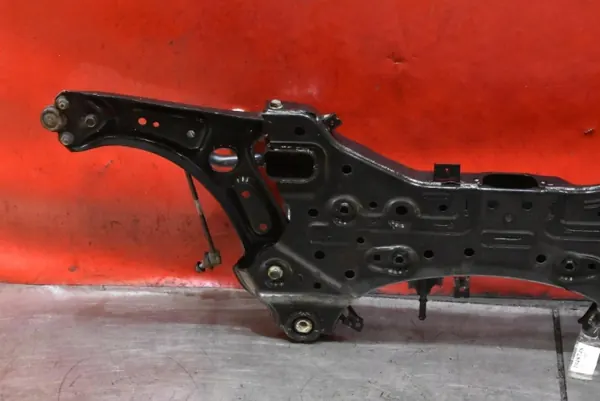 Etupalkki OEM mamAUTO-1048748- Hyundai Konalle image 6