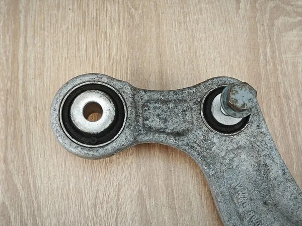 Braccio sospensione posteriore destro Audi A5 F5 2.0 TFSI OEM image 3