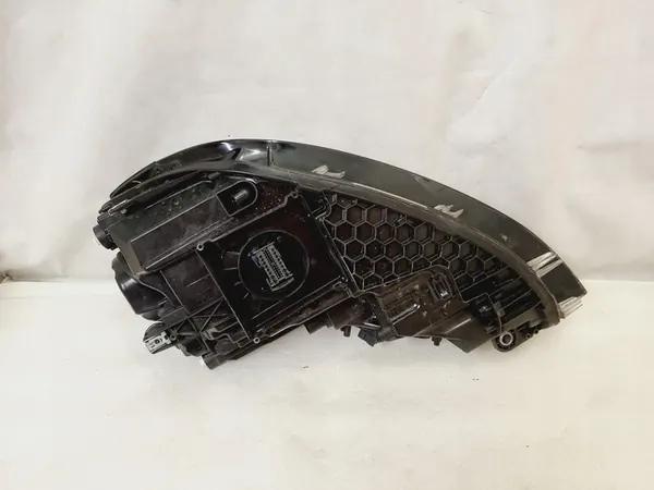 VW GOLF VII LIFT GTI FULL LED Farol Direito image 3