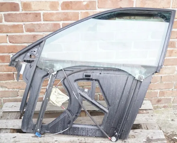 Audi A3 8L vasen etuovi OEM 8L4837753 image 2