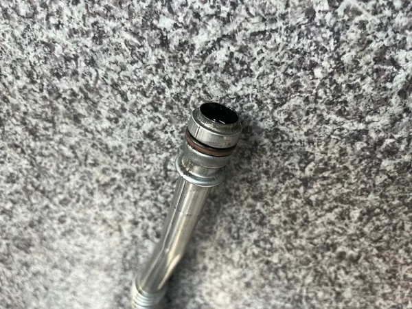 Turbo-olieafvoerpijp OEM 13935-67JG1 voor Suzuki Grand Vitara image 4