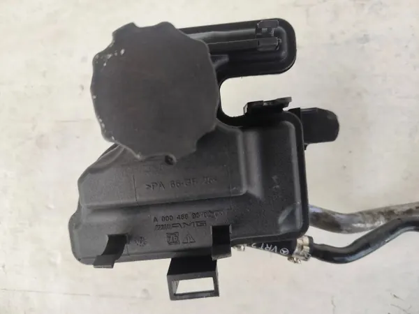 Mercedes servostyrningsbehållare OEM A0004669002 image 2