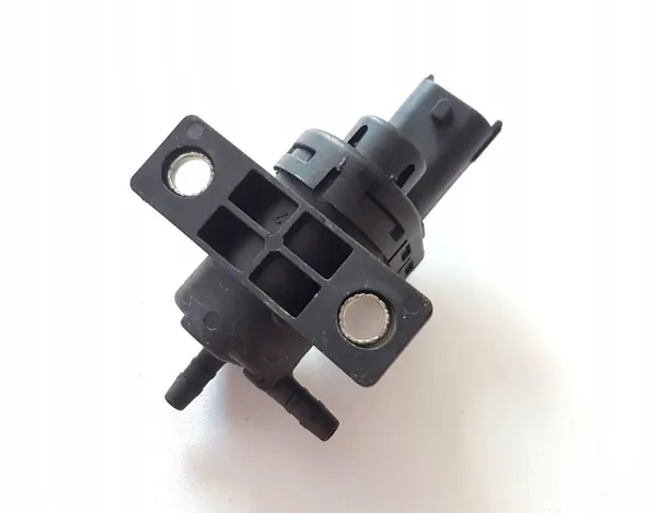 Magnetventil OEM 55574896 für Opel Astra K 1.6L Diesel image 3