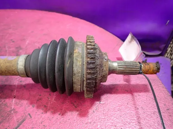 PEUGEOT 206 02-09 Höger Halvaxel ABS Stöd 9638753180 image 6