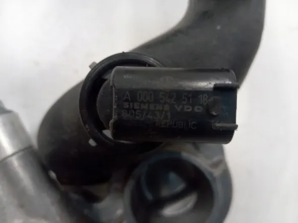 Tuyau Eau Capteur Température Mercedes OEM A0005425118 image 6