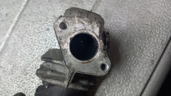 Soupape EGR d'occasion OEM 01 pour Citroen image 4