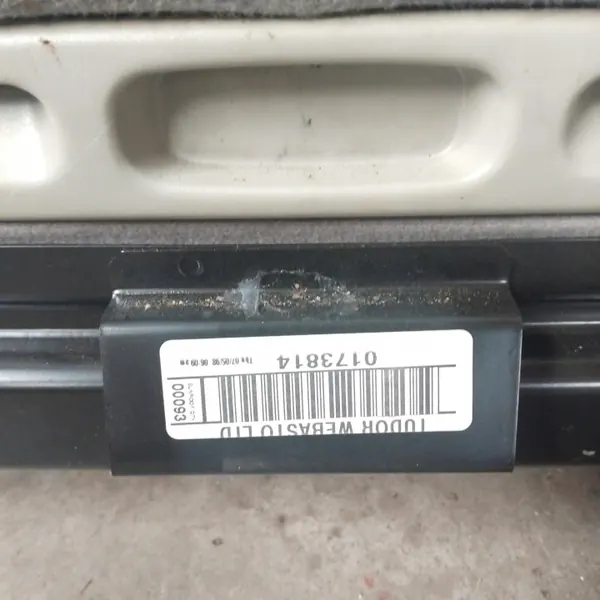 Taklucka HONDA ACCORD V 4D 93-98 OEM Del image 10