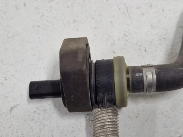 Válvula de vacío OEM A0009976912 para Mercedes G-Class 5.0 V8 image 6