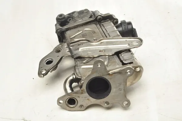 MERCEDES W213 2.0 CDI Enfriador de gases de escape A6541407600 image 4