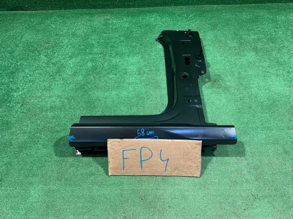 Pilar B Derecho VW Golf VIII OEM 5H4809606 image 5