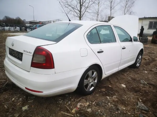 Pakoputken keräin OEM 2036052 Skoda Octavia 1.6L image 8