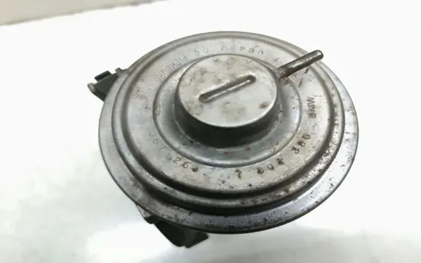 Soupape EGR OEM 7804380 pour BMW E60 E61 E90 E92 E83 image 3