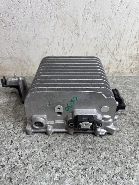 Convertisseur de tension OEM BDMC-67ZD3-D Mazda CX-30 image 5