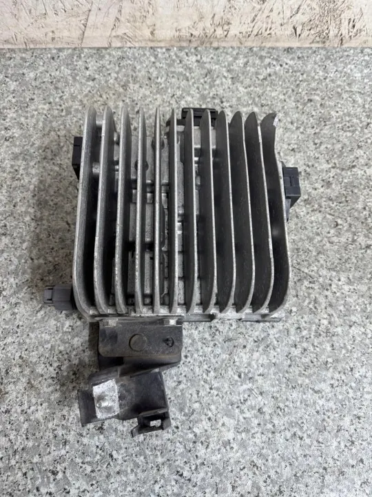 Convertisseur de tension OEM BDMC-67ZD3-D Mazda CX-30 image 7