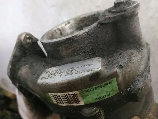Turbo PEUGEOT 407 (6D_) 2.0L diesel 100kW 2006 image 5