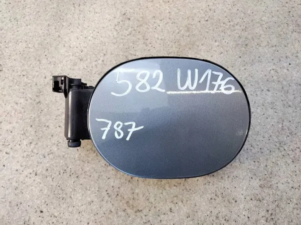 Brandstofklep OEM A176630006754 voor Mercedes A-Klasse W176 image 2