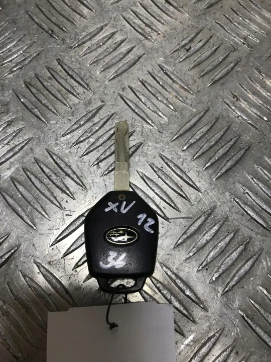 Subaru XV sleutel of kaart OEM FBZ14488 - Gebruikt image 2