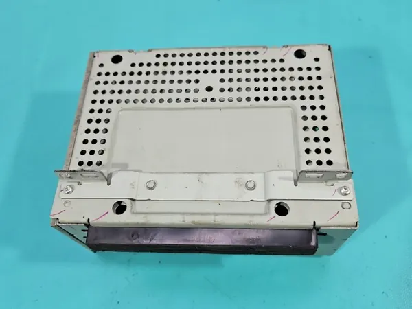 OEM F1BT-18C815-GG Ford fabriksradio - Begagnad image 3