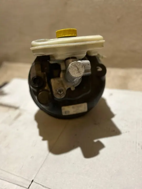 Jarruservopumppu OEM 8E0 612 105 P Audi A4:lle image 2