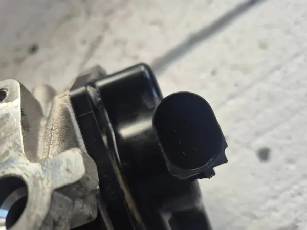 EGR-venttiili Vw Transporter T5 2.0 TDI image 6