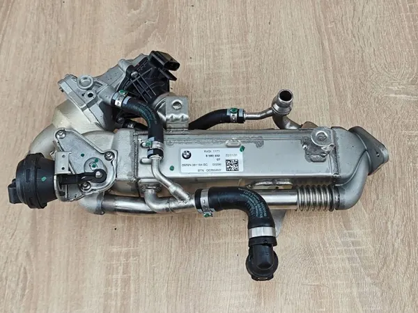Soupape refroidisseur EGR OEM 8580452 pour BMW 2.0D image 2