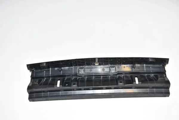 BMW 7er Kofferraumabdeckung OEM 7376660 - Gebraucht image 3