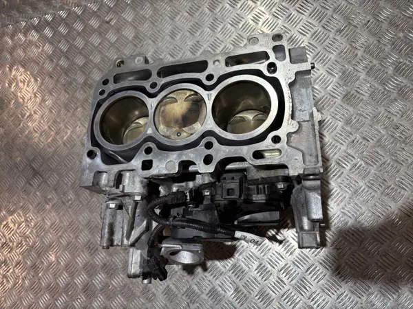Motorblock nedre del M15A - Toyota Yaris Cross 1.5 Hybrid image 4
