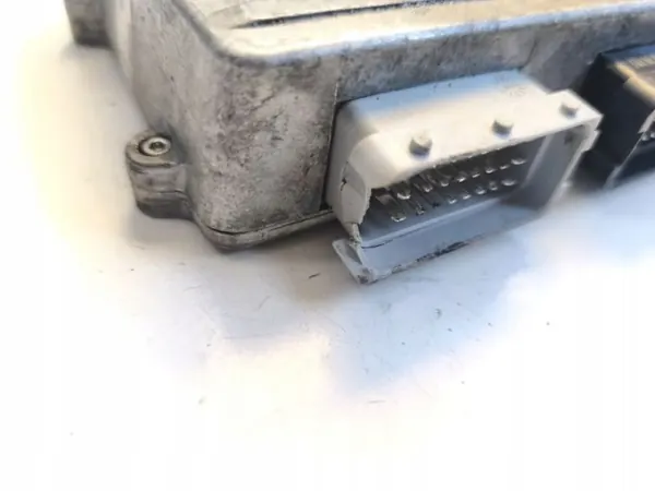 Pieza AG CZECH usada OEM 67R-014313 image 3