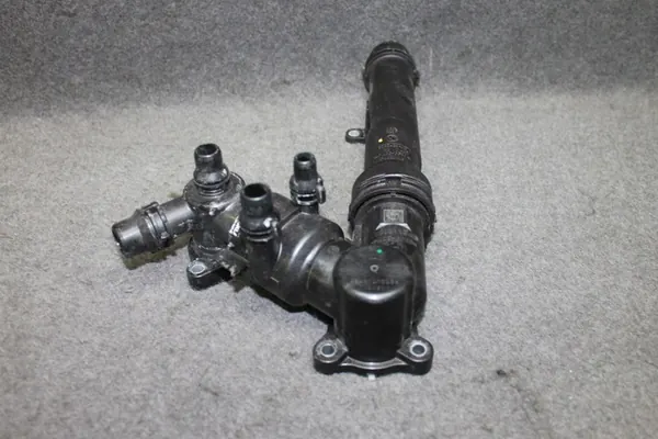 Conjunto de Termostato BMW G20 G30 G11 G15 G01 G05 G07 - OEM image 2