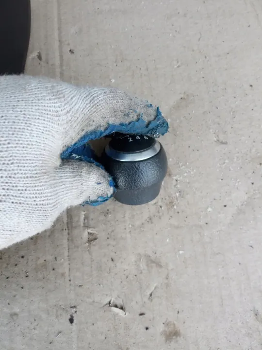 Pomo de cambio Toyota Auris II 13-18 OEM Usado image 6