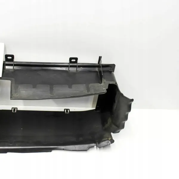Ford Kuga III 2025 Intercooler-ilmaputki OEM PJ6B8312A image 3